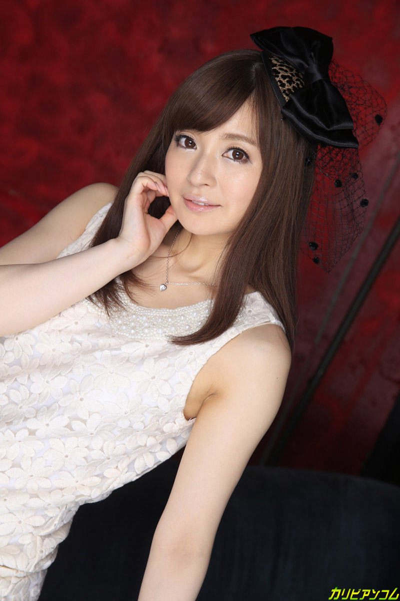 新山沙弥 出演シーンの表情が分かるカット